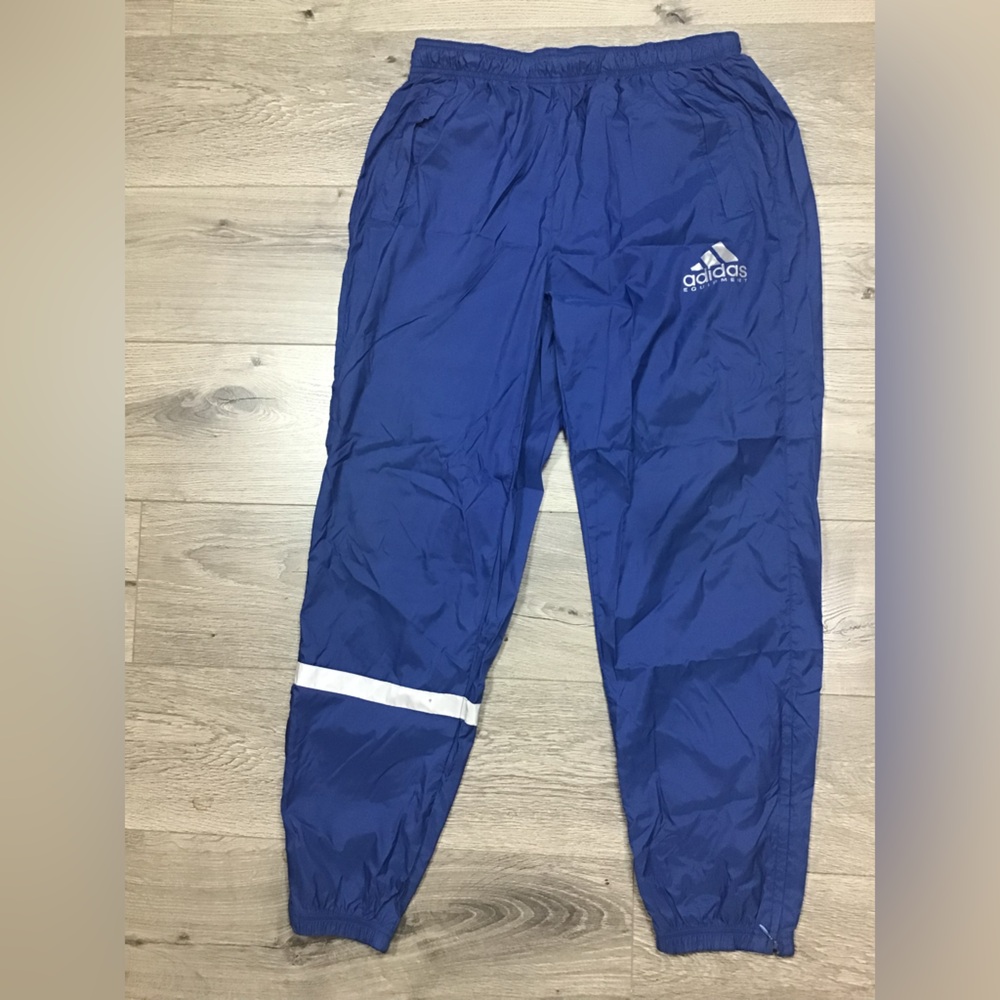 ADIDAS RARE VINTAGE 1990s Blue
Nylon Track Pants Reflective
Stripe Size M